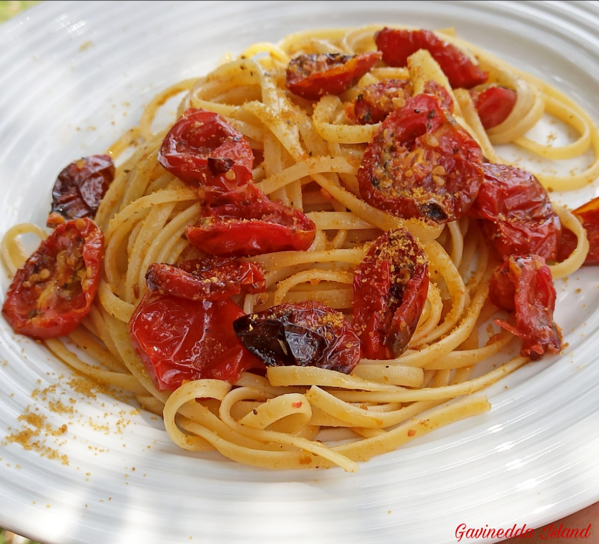 Spaghetti pomodorini confit e bottarga - Gavinedda Island
